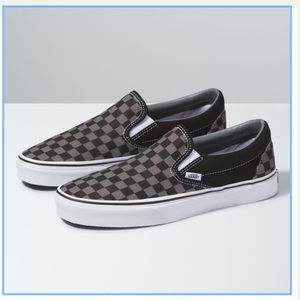 NWOT Checkered Slip on Vans🖤